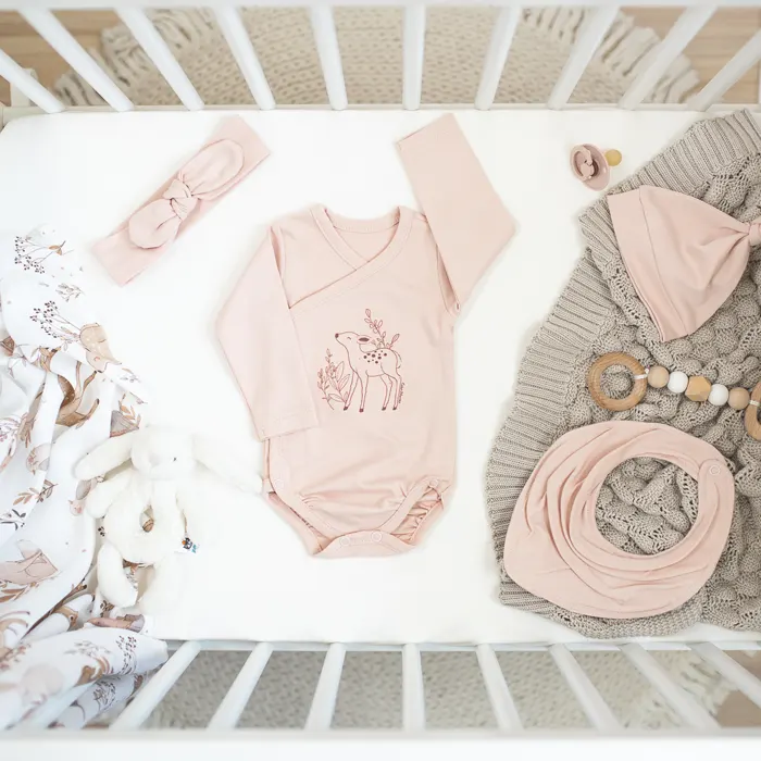 Ubranka do wyprawki noworodka - body różowe