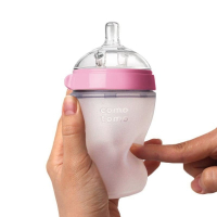 Antykolkowa butelka silikonowa MOM'S BREAST 250 ml Pink BABY | COMOTOMO