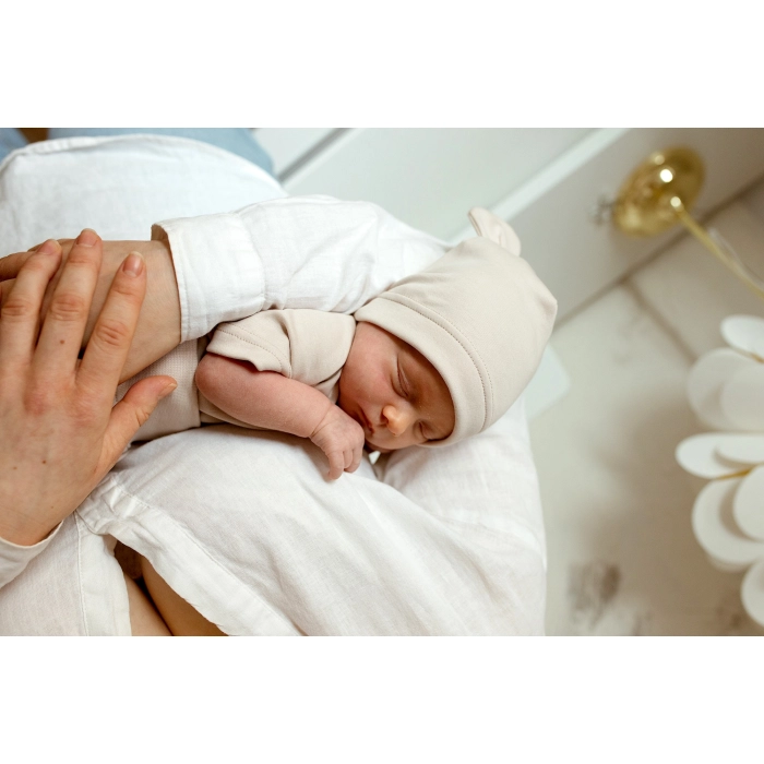 Body niemowlęce z krótkim rękawem Organic Cotton - Latte | Poofi
